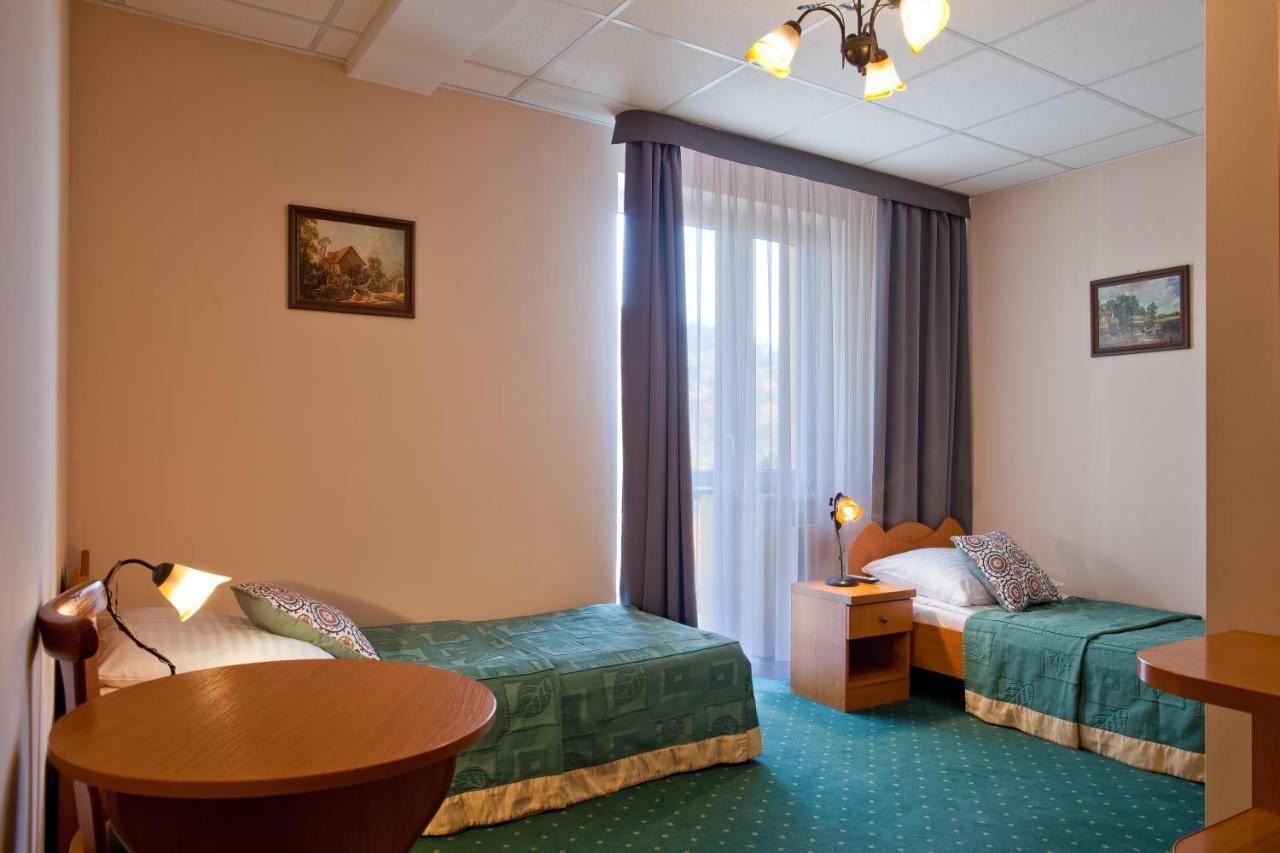 Pensjonat Henryk Krynica-Zdrój Extérieur photo